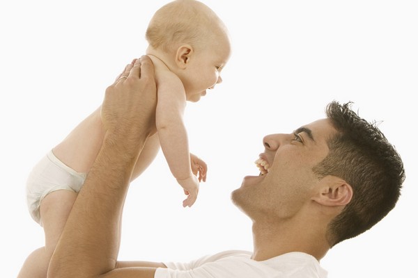 Si të rrisni fertilitetin mashkullor pas moshës 40 vjeç? Analiza e fertilitetit mashkullor